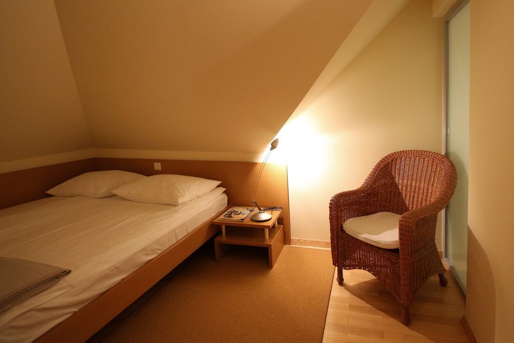 Apartments Villa Boltez Kranj Quarto foto