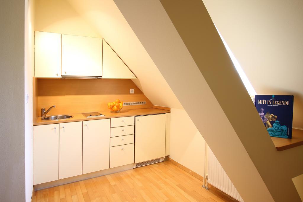 Apartments Villa Boltez Kranj Quarto foto