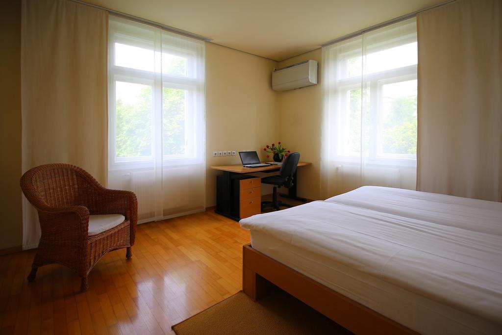 Apartments Villa Boltez Kranj Quarto foto